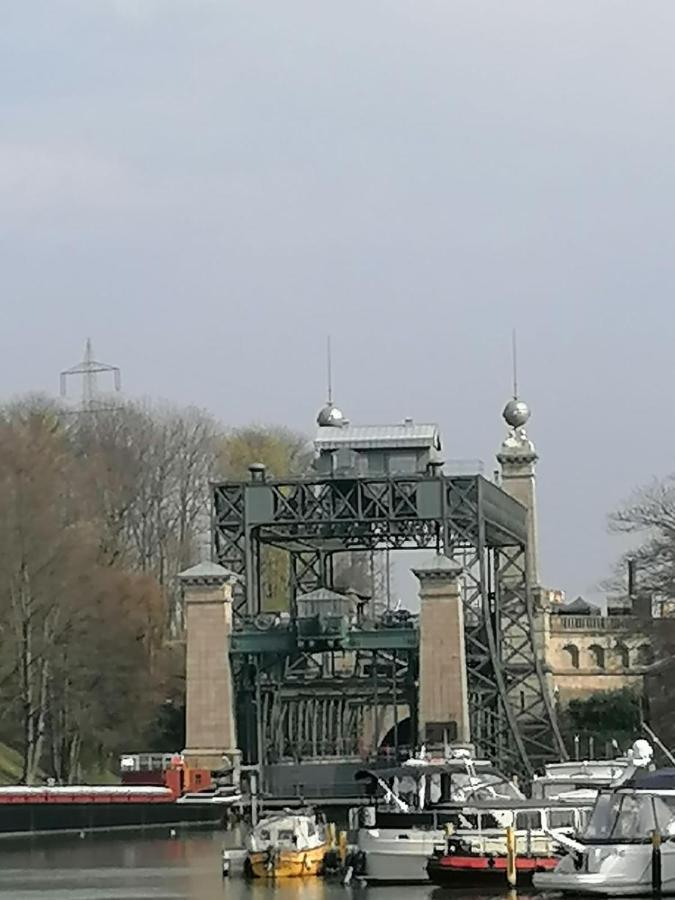 Haus Lupo Am Kanal Castrop-Rauxel Extérieur photo