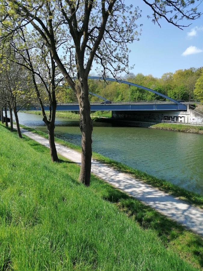 Haus Lupo Am Kanal Castrop-Rauxel Extérieur photo