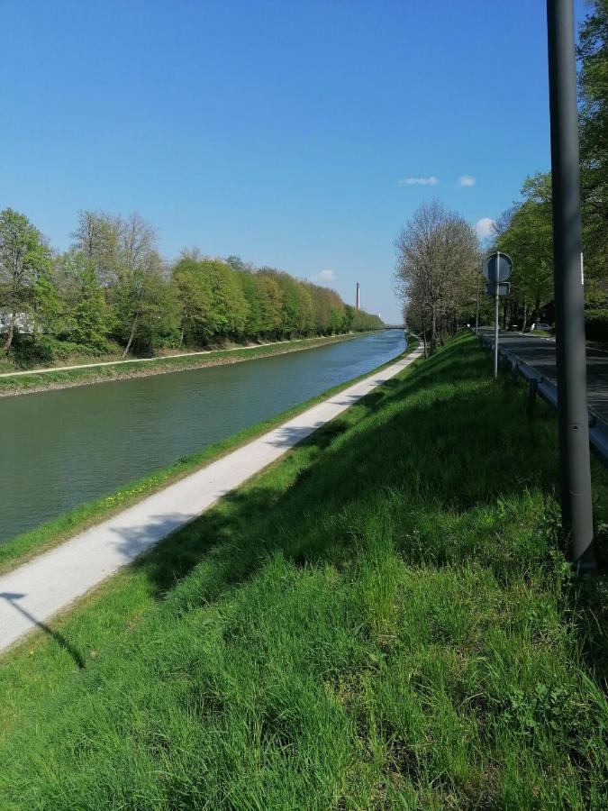 Haus Lupo Am Kanal Castrop-Rauxel Extérieur photo